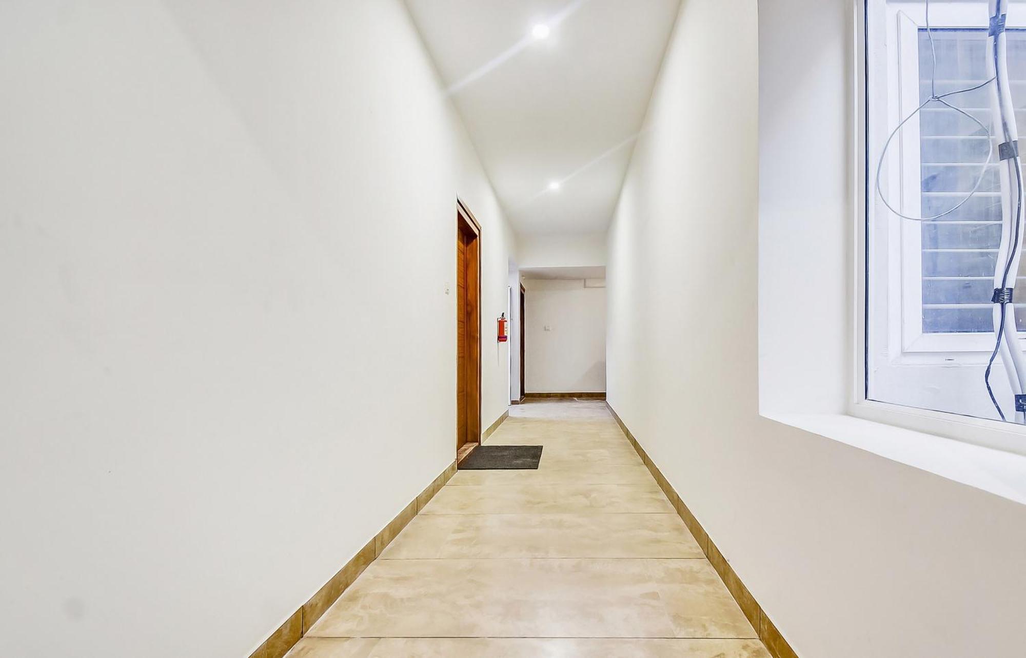 Hotel O Crystal Inn บังกาลอร์ ภายนอก รูปภาพ